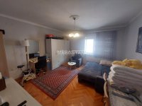 Nekretnina: Centralna zona Zvezdare, renoviran