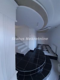 Nekretnina: Veternik-Prazna Sedmosobna kuća 250 m2 u mirnom kraju-potreban Depozit-Zakupnina 800e-065/385 8880