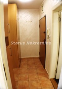 Nekretnina: Lux stan u Braće Ribnikara blizu Bulevara Oslobođenja
