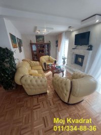 Nekretnina: Surčin, centar - Oračka, 294m2