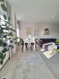 Nekretnina: Blok 30, 2.0, renoviran, kompletno opremljen, useljiv ID#9550