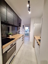Nekretnina: Blok 30, 2.0, renoviran, kompletno opremljen, useljiv ID#9550