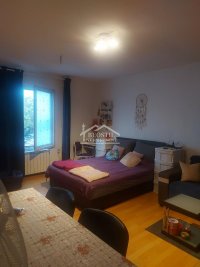 Nekretnina: Surčin - 74m2+4.54a ID#22095