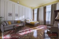 Nekretnina: Luks salonski stan -Petrovaradin, Gradić