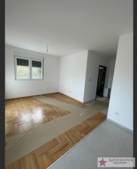 Nekretnina: Surčin, Ledine, Oplenačka, 39.8m2