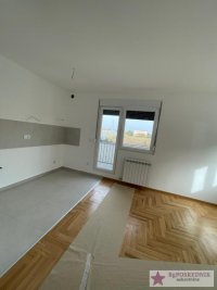 Nekretnina: Surčin, Ledine, Oplenačka, 39.8m2