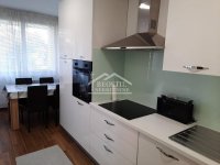 Nekretnina: Novi Beograd - Blok 21 - 2.0 ID#22264