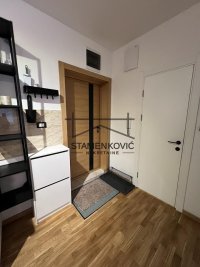 Nekretnina: Prodaje se odličan jednoiposoban stan na Vidovdanskom naselju ID#6683