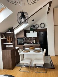 Nekretnina: Zemun - Centar - 3.0, parking mesto ID#23845