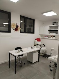 Nekretnina: Izdavanje poslovnog prostora – Prizemlje, Južni bulevar, Crveni krst