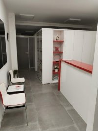 Nekretnina: Izdavanje poslovnog prostora – Prizemlje, Južni bulevar, Crveni krst