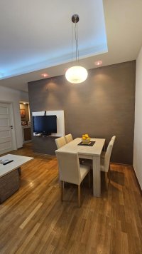 Nekretnina: VRACAR Kralja Milana ID: 8319