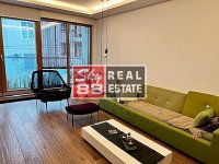 Nekretnina: 4,0 Vracar ,blizina Kalenica ,luksuzan ,opremljen stan ,garaza ,dvoriste ID#2335