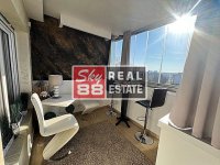 Nekretnina: 3,0  Crveni krst , luksuzan , nesvakidasnji  penthouse , garaza ! ID#2340