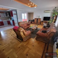 Nekretnina: Petosoban stan u Petrovaradinu