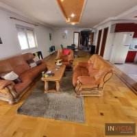 Nekretnina: Petosoban stan u Petrovaradinu