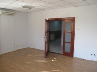 Nekretnina: Izdavanje kancelarije od 24m2, Dusanovac