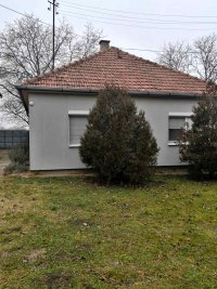 Nekretnina: Porodicna kuca u Kuli,odmah useljiva,bez ulaganja