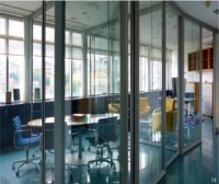 Nekretnina: Odlican poslovni prostor u poslovnoj zgradi