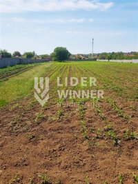 Nekretnina: Plac, Surcin, gradjevinska zona, 97,65ari ID#132076