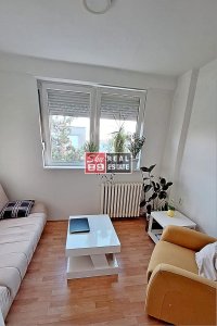 Nekretnina: 3,0 Zvezdara , Bulbuder , vrhunska lokacija , pogled ID#2374