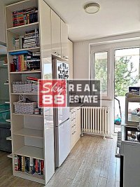 Nekretnina: 3,0 Zvezdara , Bulbuder , vrhunska lokacija , pogled ID#2374