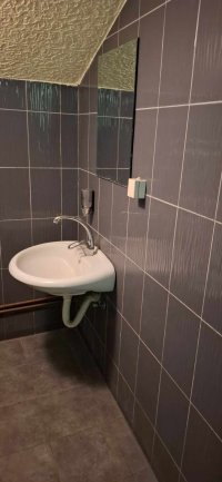 Nekretnina: Smestaj - garsonjera za radnike  T 062 36 46 77 