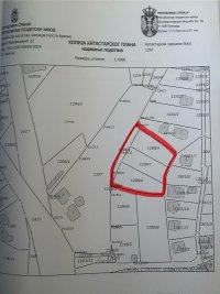 Nekretnina: Prodajem tri placa u Arilju
