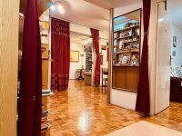 Nekretnina: Prodaje se 3.5 stan u centru Zarkova