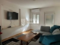 Nekretnina: Top ponuda, Izdaje se prelep trosoban stan na drugom spratu na top lokaciji ID#8518