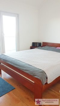 Nekretnina: Rakovica, Labudovo brdo, 11.krajiške divizije, 50m2+34m2