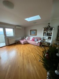 Nekretnina: Voždovac - Voždovačka crkva, gar.mesto ID#24140