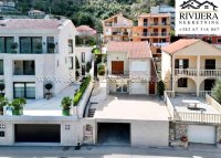 Nekretnina: Na prodaju vila u prvom redu uz more Kotor