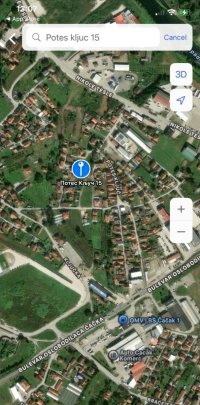 Nekretnina: Na prodaju plac u Kljuckoj sa dve kuce i pomocnim objektima
