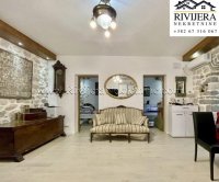 Nekretnina: Na prodaju dva apartmana u kamenoj kuci Kotor