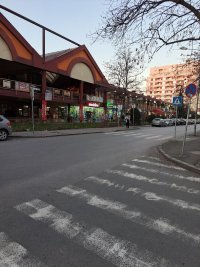 Nekretnina: Lokal na dva nivoa 67m2+40 potkrovlje, Blok 45, TC Enjub, Novi Beograd