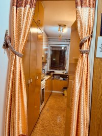 Nekretnina: CUKARICA Trgovacka ID: 8473