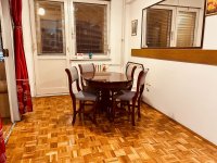 Nekretnina: CUKARICA Trgovacka ID: 8473