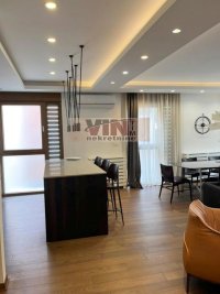 Nekretnina: VRACAR INTERNACIONALNIH BRIGADA ID: 2875