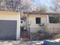 Nekretnina: Na prodaju nameštena kuća, 51m2