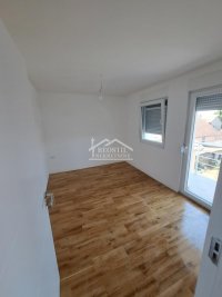 Nekretnina: Stara Pazova - Nova Pazova - 2.5 ID#24190