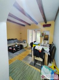 Nekretnina: Zemun, Zemun polje, Partizanskih učitelja, 82m2