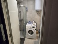 Nekretnina: Jednoiposoban, ugao Karađorđeve i Dositejeve 