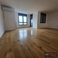 Nekretnina: Luks četvorosoban na Bul.CaraLazara