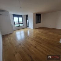 Nekretnina: Luks četvorosoban na Bul.CaraLazara