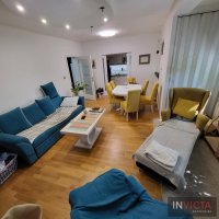 Nekretnina: Trosoban-Bul.Patrij.Pavla sa parking mestom