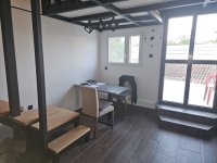 Nekretnina: Stan sa velikom terasom, 65 m2, Prvomajska Zemun