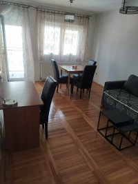 Nekretnina: Izdajem jednoiposoban stan u Loznici