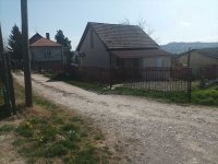 Nekretnina: Avala, 2200m2, građevinsko, na ulazu u Ralju