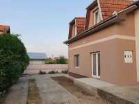 Nekretnina: Prodajem kucu u Dobanovcima